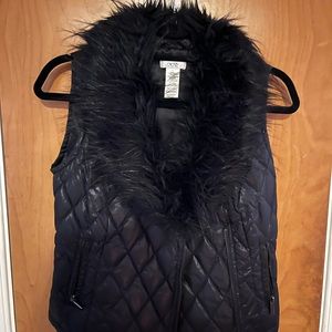 Black Caché Vest